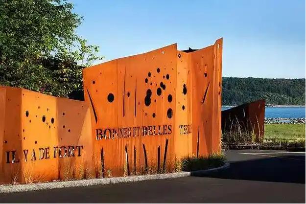 河西锈钢板景观